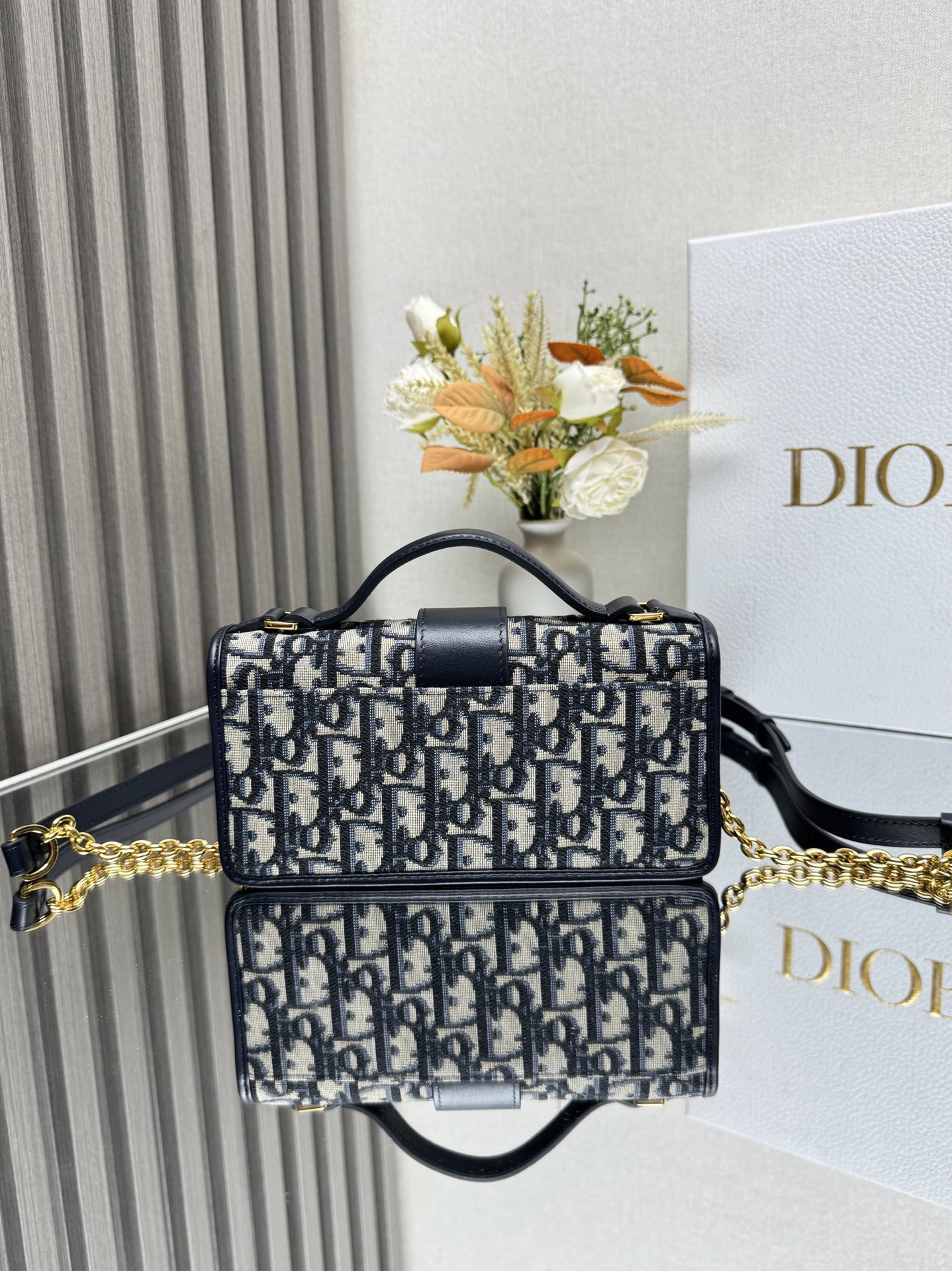 D10r Miss Montaigne mini bag 20 x 10 x 4 cm