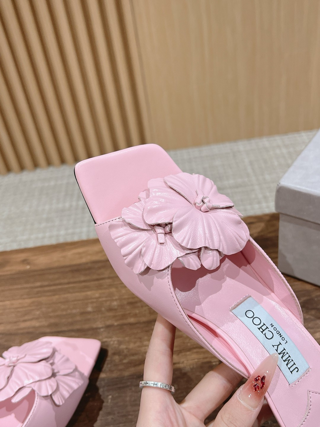 UA J1m*y Ch00 Slides 6.5cm