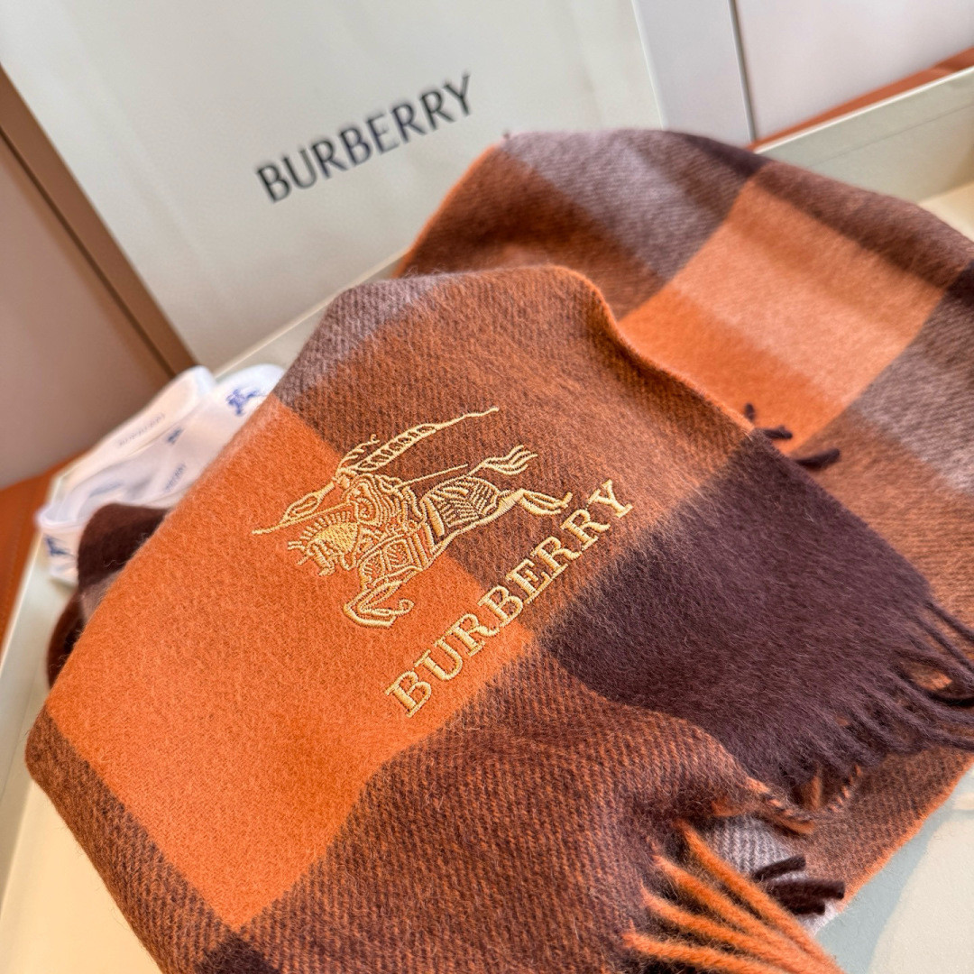Bv*b*rry scarf 32x180cm 100% cashmere