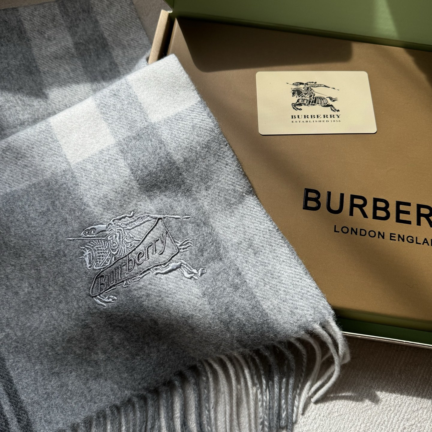 Bv*b*rry scarf 30x180cm 100% lambswool