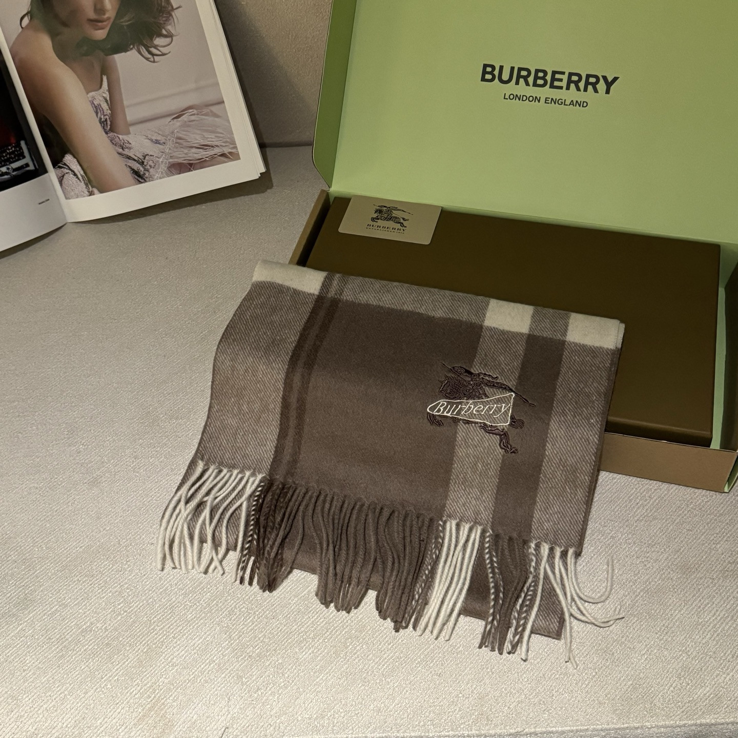 Bv*b*rry scarf 30x180cm 100% lambswool