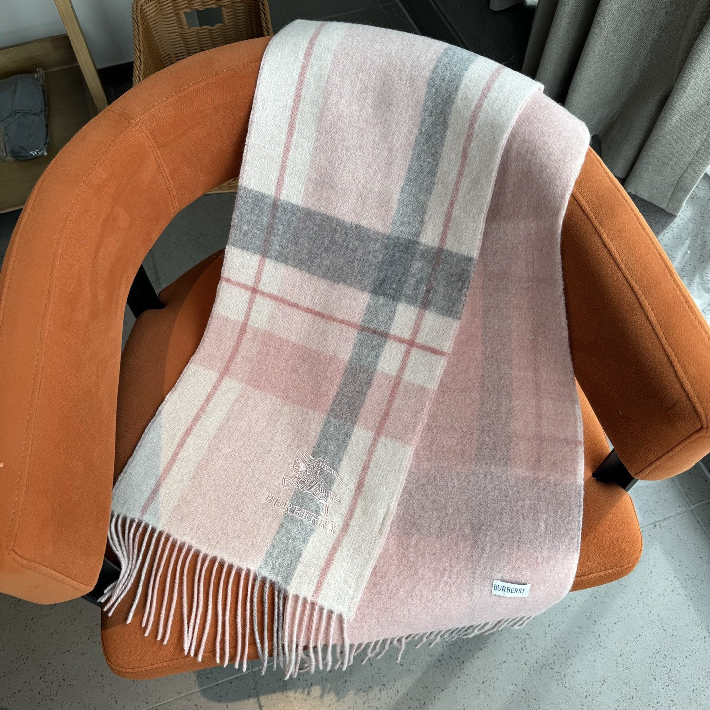 Bv*b*rry scarf 30x180cm 100% lambswool