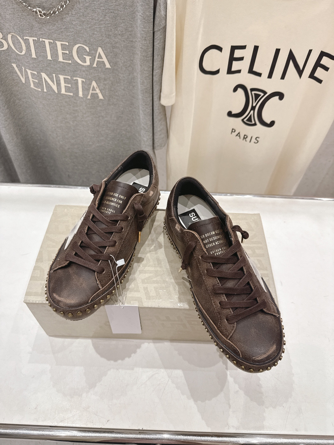 UA G01den G003e S*per-Star Sneakers